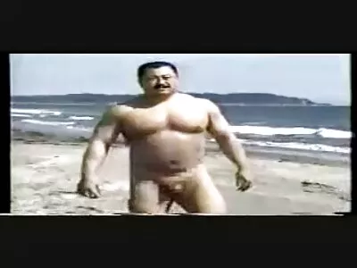 ਬਿਗ ਬੈਡ ਬਿਊਟੀਜ਼ ਵੀਡੀਓ (ਕੇਂਦਰ ਲੀ)